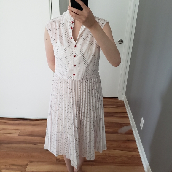 Vintage 1950s Dress - White & Red Polka Dots - Picture 2 of 8